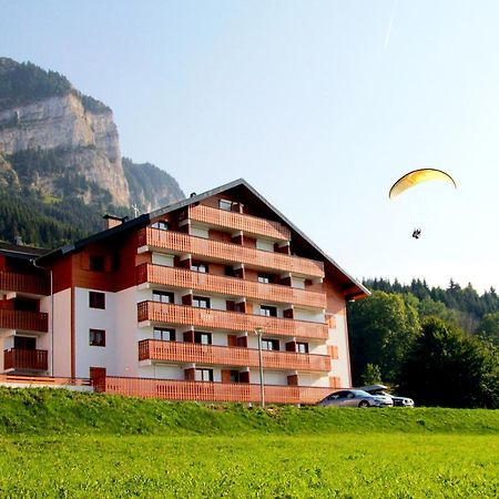 Appartement Confortable A Thollon-Les-Memises Avec Vue Экстерьер фото