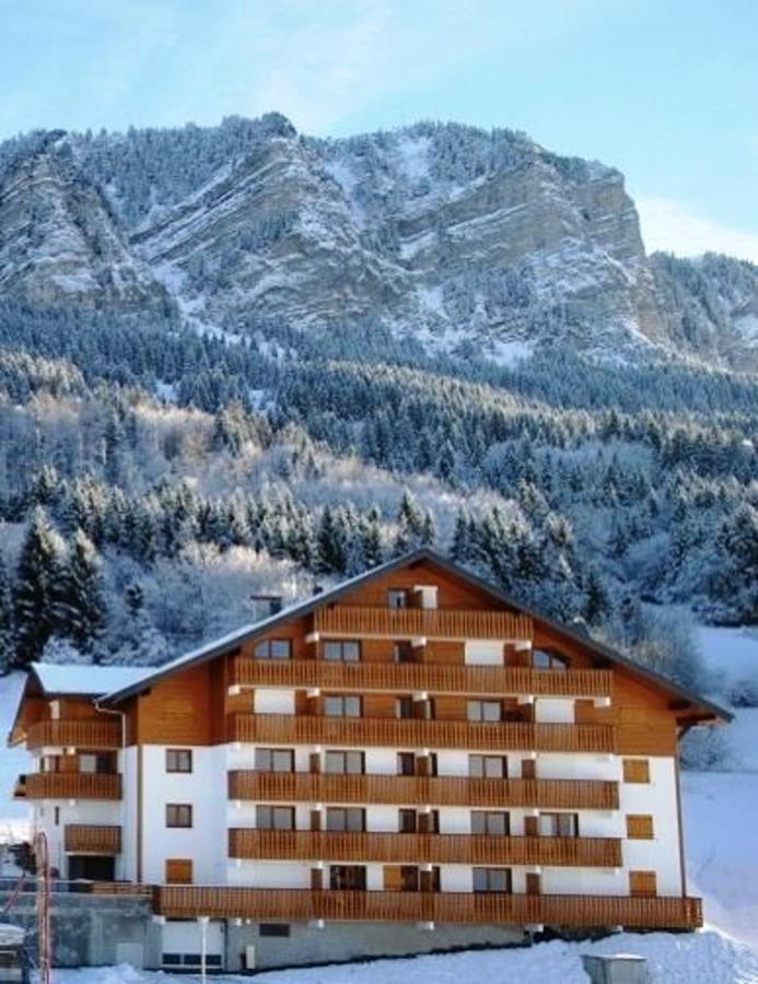 Appartement Confortable A Thollon-Les-Memises Avec Vue Экстерьер фото